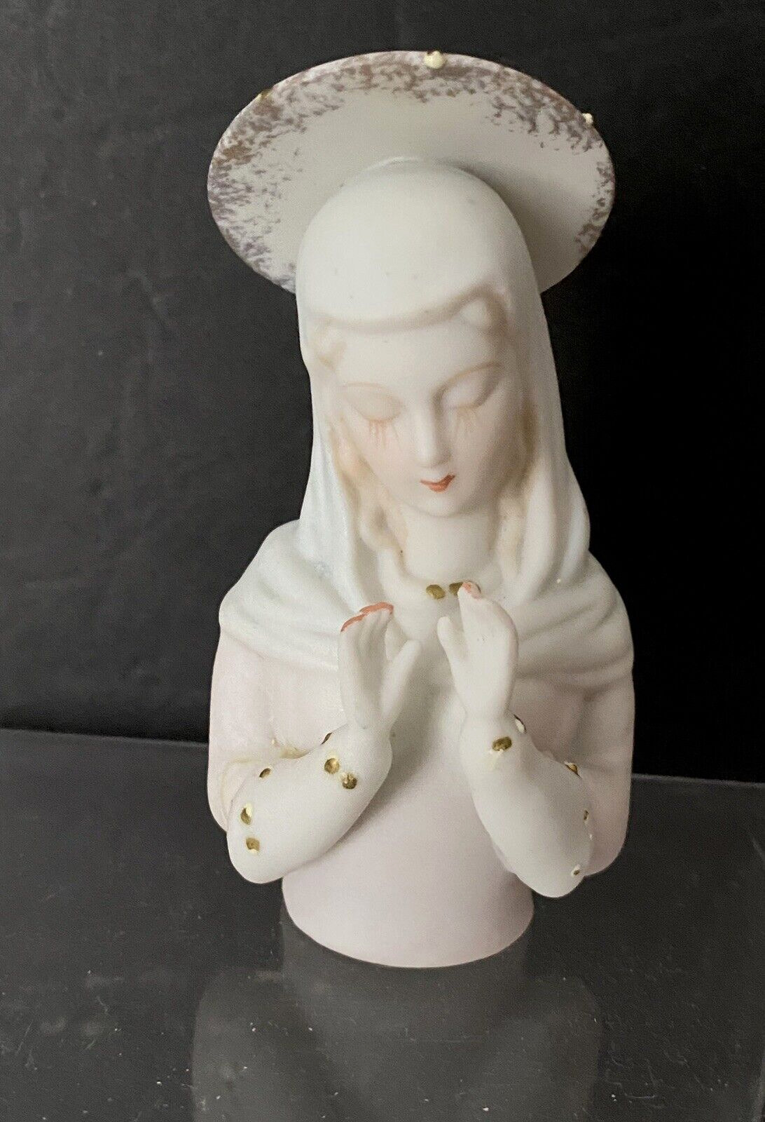Vintage  Praying Virgin Mary Madonna Bisque Figurine Japan Miniature 4”