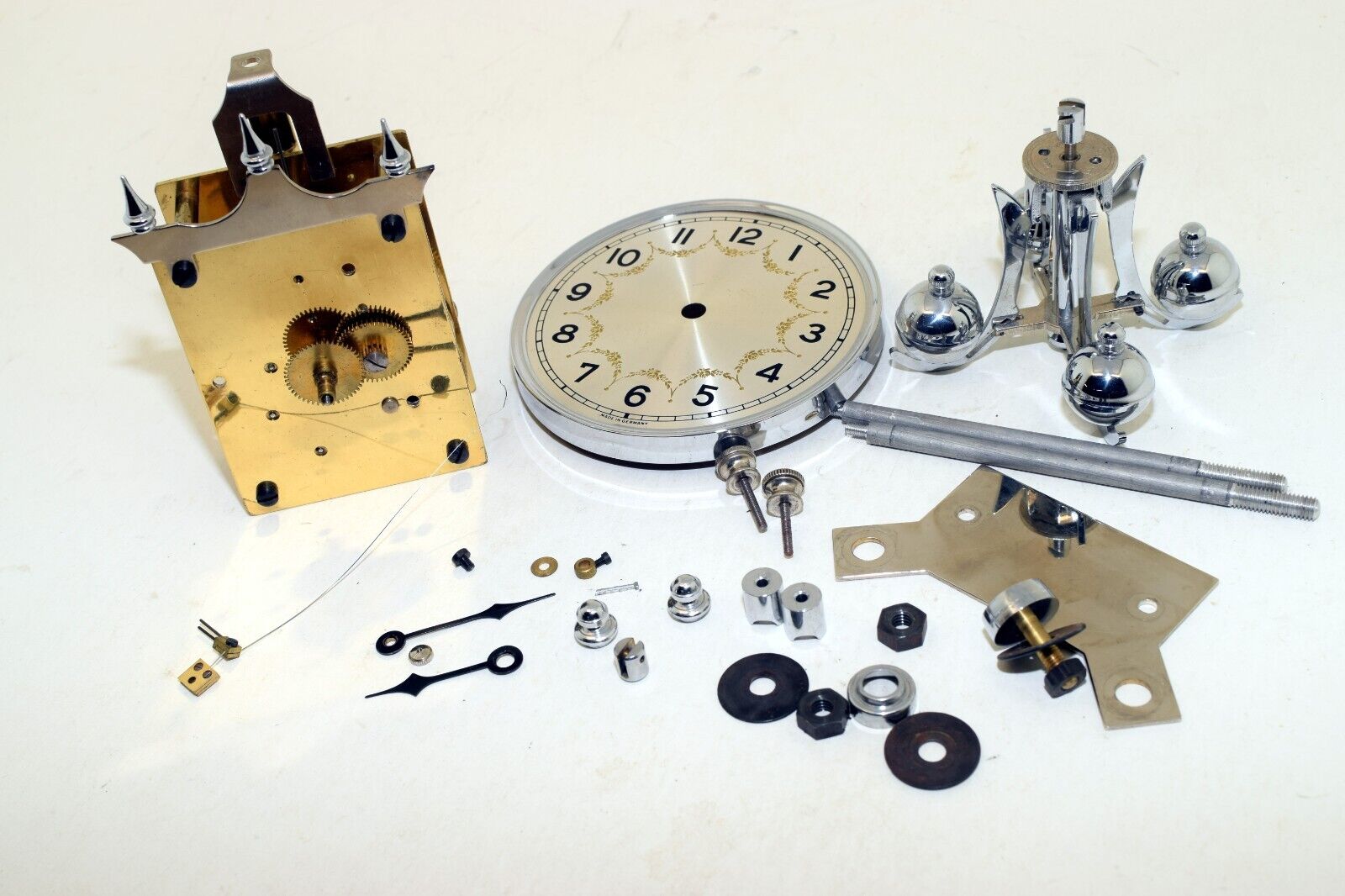 Herr anniversary clock parts