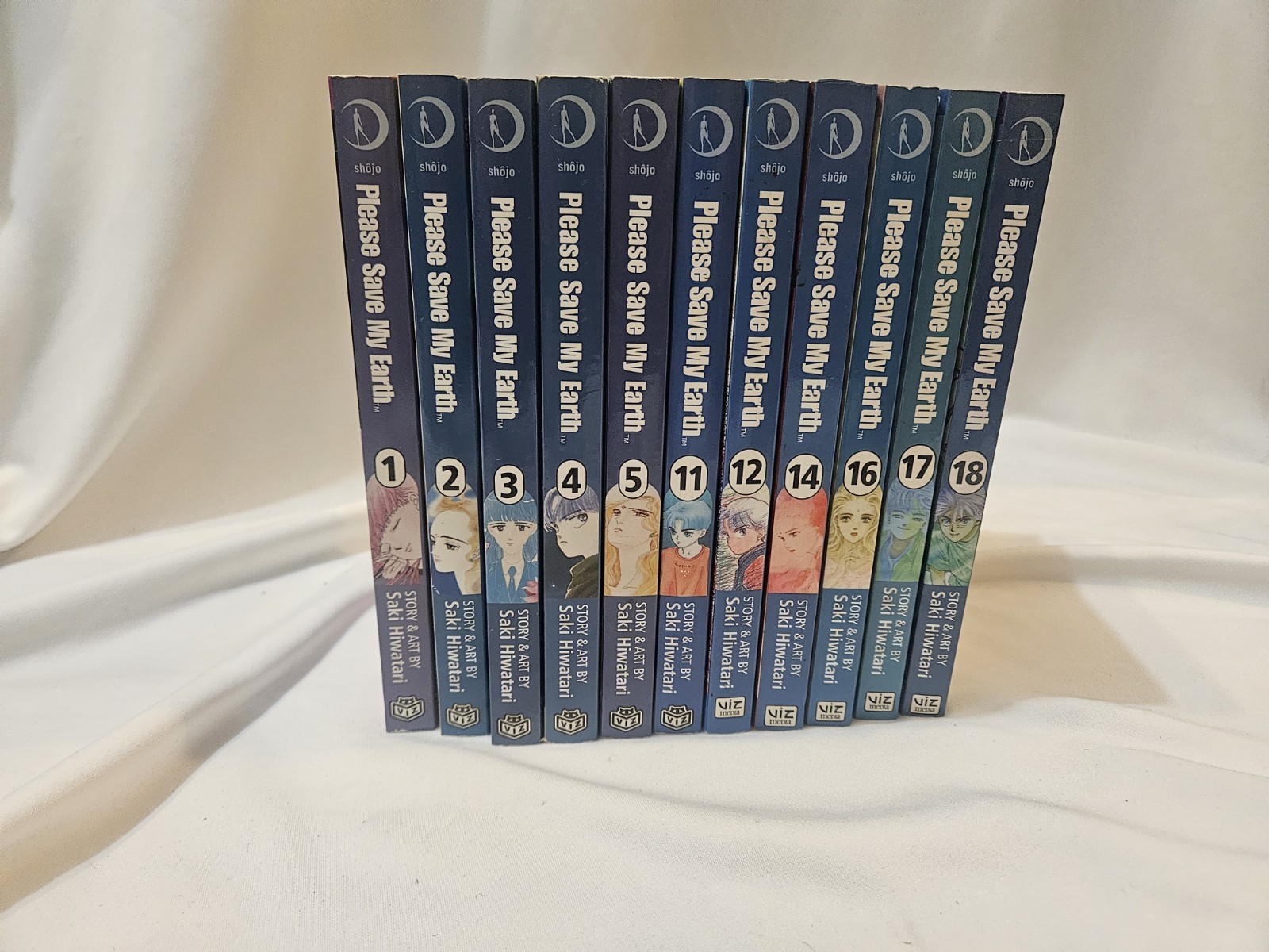 Please Save My Earth Manga Vol.1–5, 11, 12, 14, 16, 17, 18 Set English Version Please Save My Earth Manga Vol.1–5, 11, 12, 14, 16, 17, 18 Set English Version