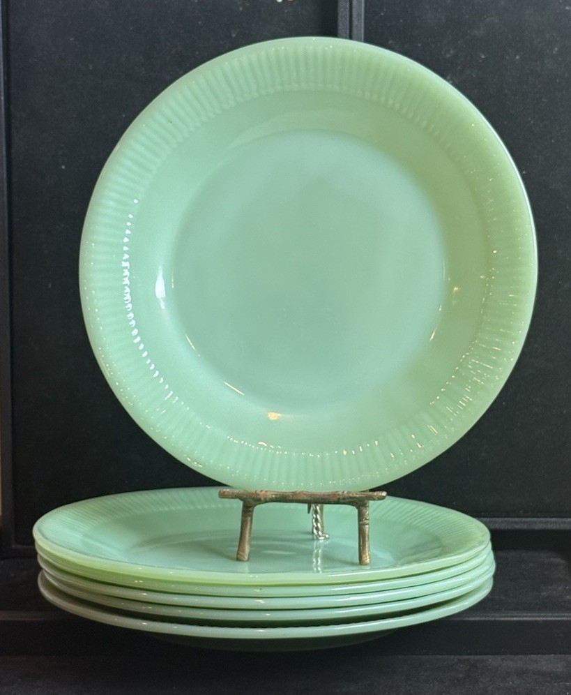 ANTIQUE JADEITE FIRE KING RESTAURANT DINNER PLATES SET OF 6  (20C