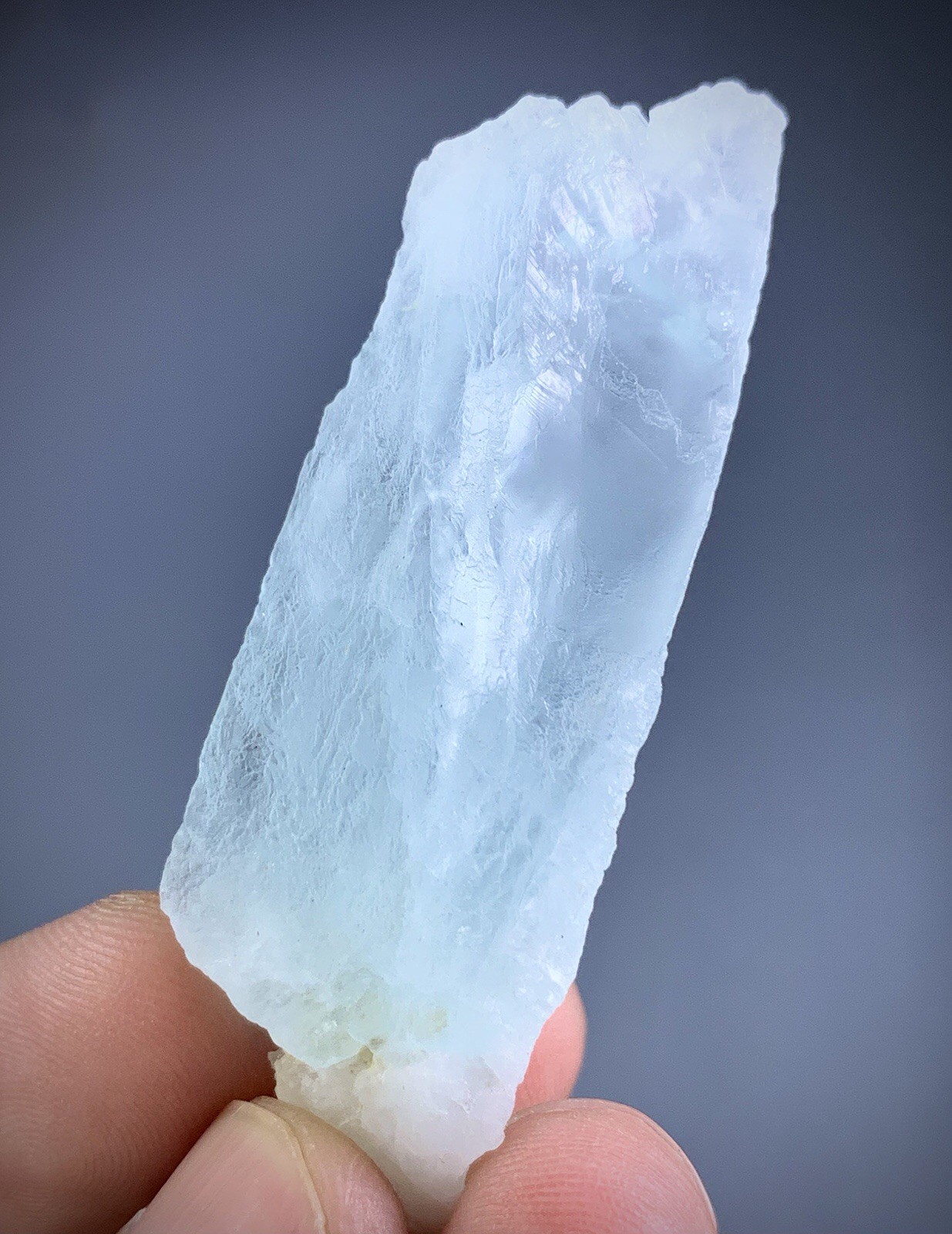 17 Gram Rare Aquamarine Crystal Specimen From Pakistan. 17 Gram Rare Aquamarine Crystal Specimen From Pakistan.