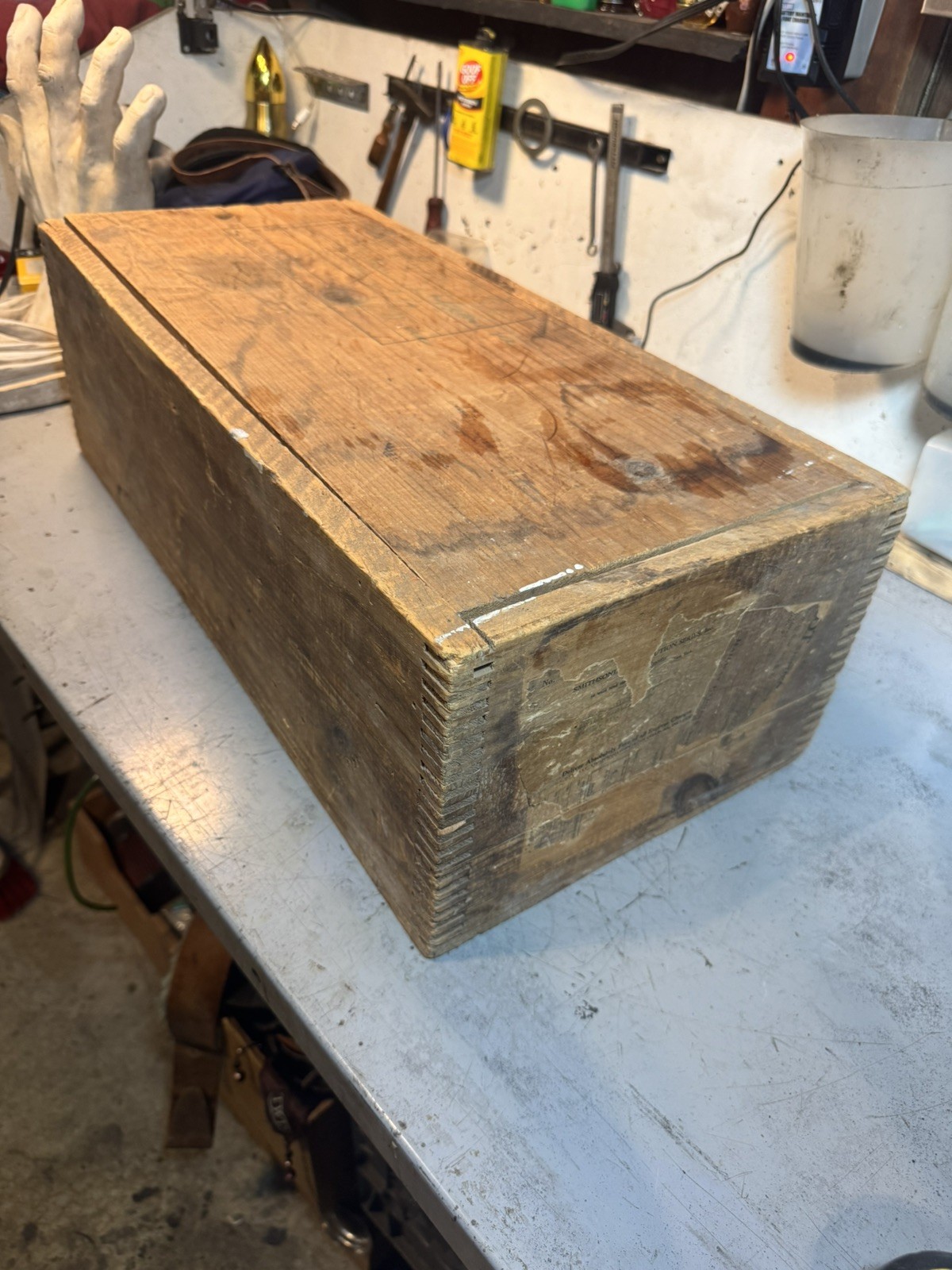 VIntage Smithsonian Specimen shipping crate w/ Lid Dove Tail Wood Crate Box