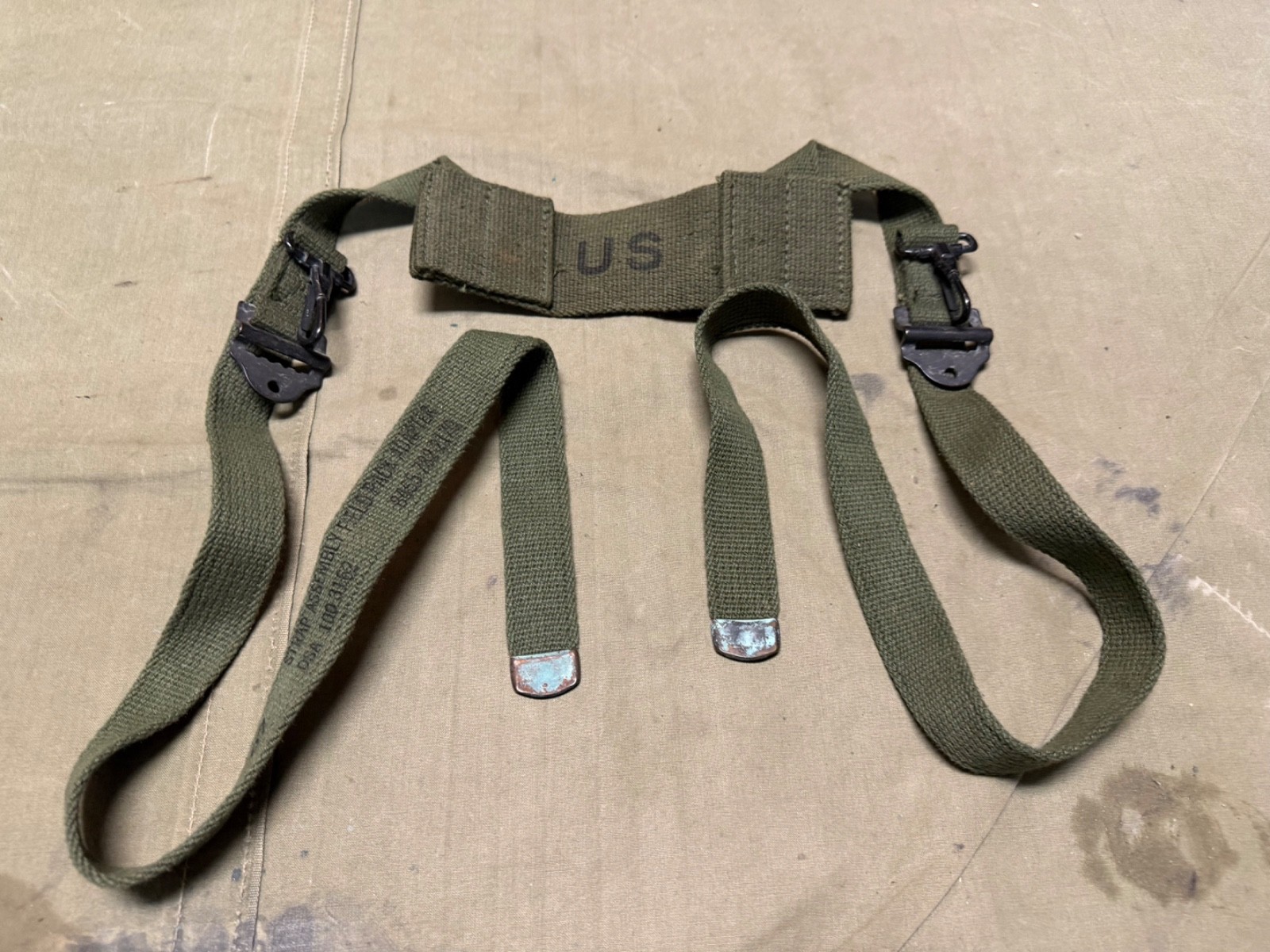 ORIGINAL VIETNAM WAR US ARMY INFANTRY FIELD PACK ASSEMBLY SPARE STRAP ...