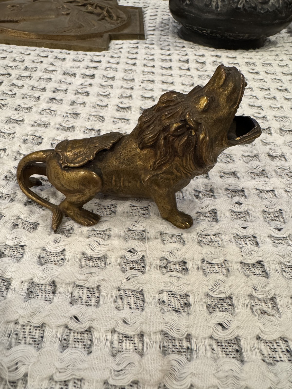 Rare Vintage Jennings Brothers Bronze Big Mouth Lion Cigar Holder