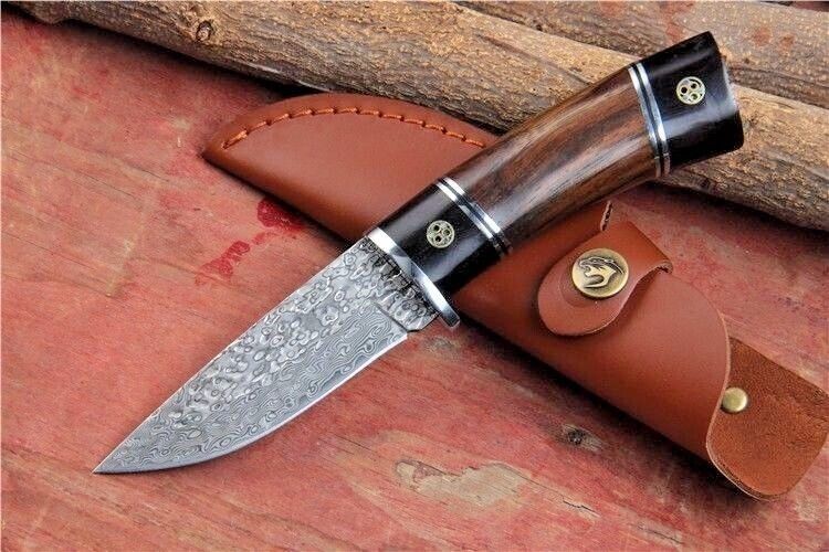 Beautiful Custom Handmade Damascus Steel Natural Wood Handle Hunting Bowie Knife