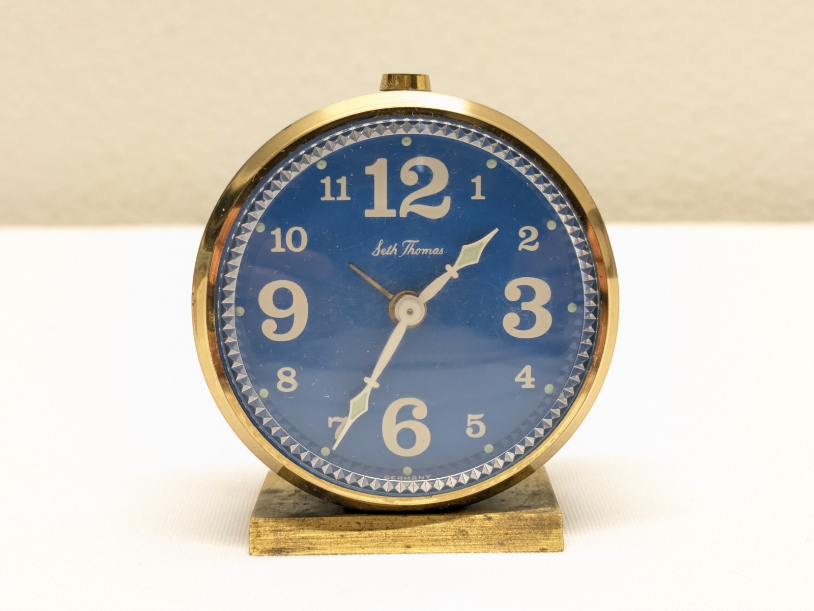 Vintage Seth Thomas Wind Up Travel Alarm Clock Blue & Gold Tone ⏰ for ...