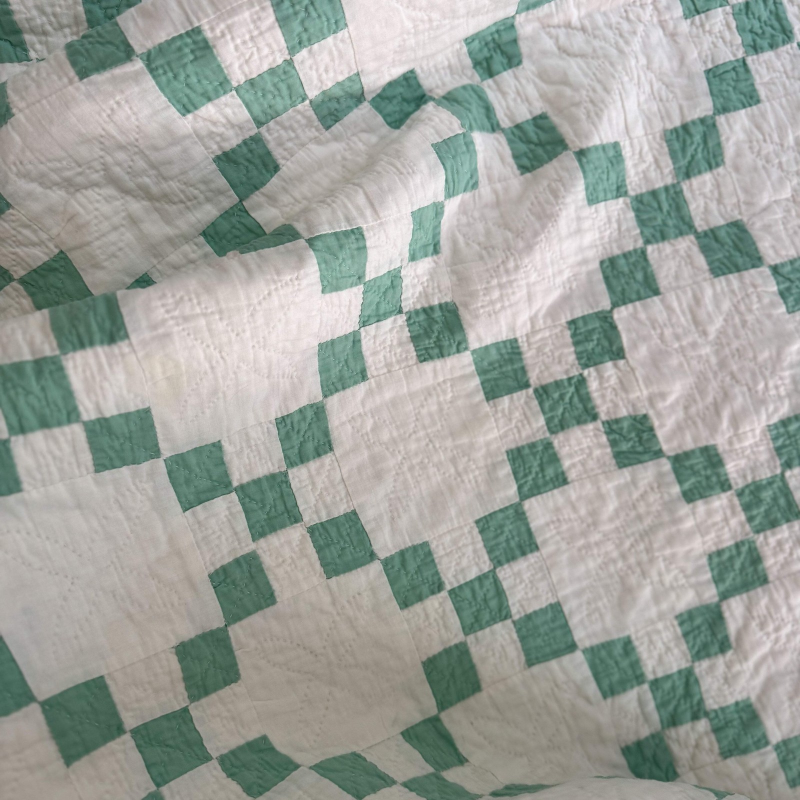Antique Vintage Green 1930s Hand Stitched Irish Chain Quilt
