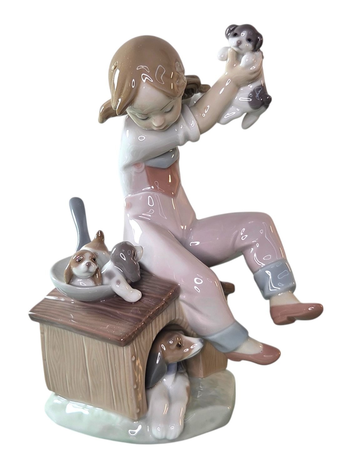 Lladró 7621 Porcelain Figurine 1990s Pick of the Litter Retired In 1995 7.5" Lladró 7621 Porcelain Figurine 1990s Pick of the Litter Retired In 1995 7.5"