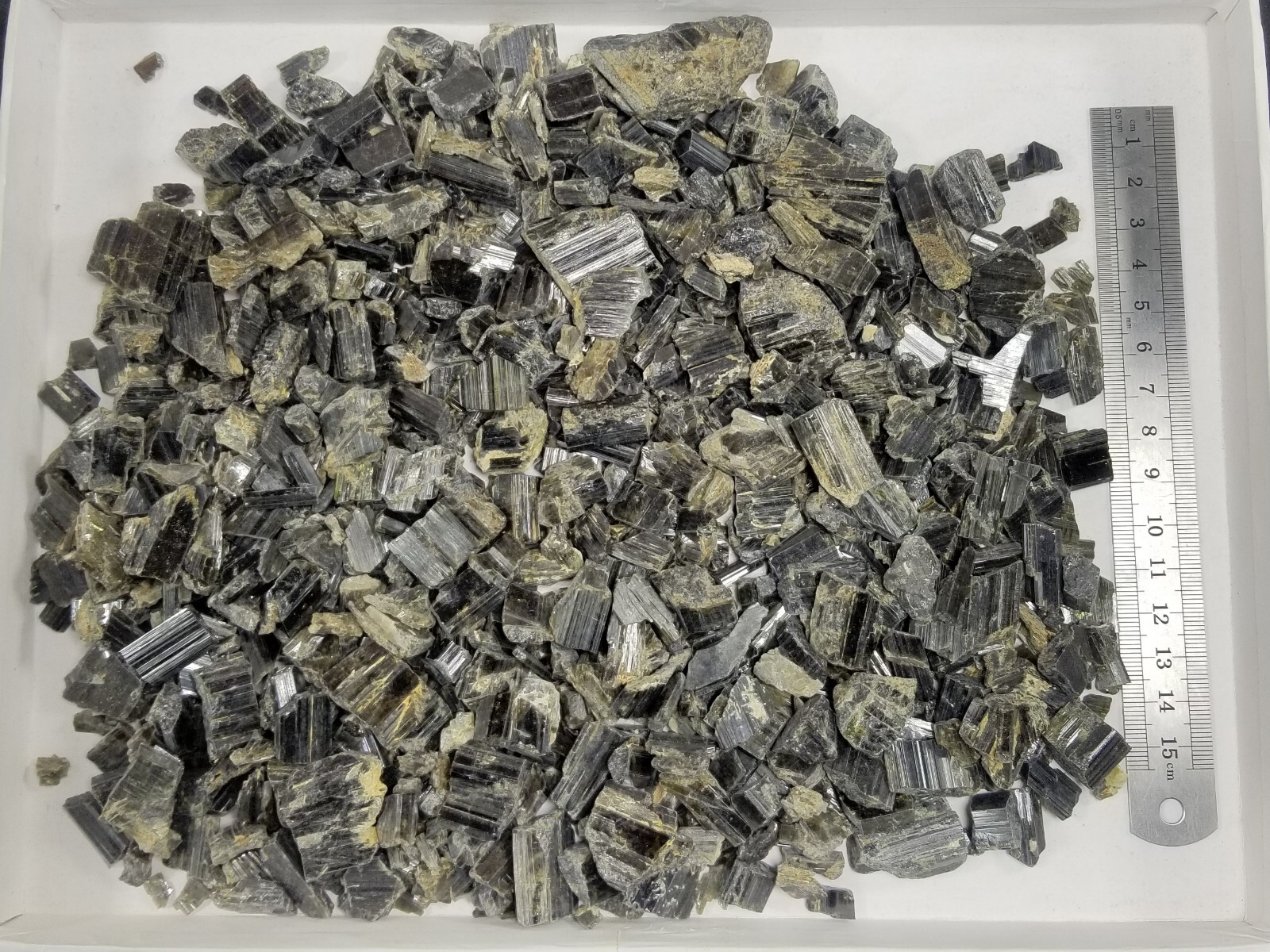 1kg natural epidote crystals