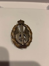 Original WW2 Italian Air Force Silver Assault and Combat Qualification Badge picture