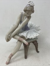 Lladro Opening Night Seated Ballerina Porcelain Figurine 6.2” Tall picture