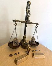 Rare Antique Harry Potter GRINGOTTS BRASS SCALES PROMO STATUE BARS & COINS LOT picture