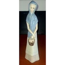 Porcelain Figurine Lady Carrying Basket 9