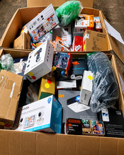 HomeGoods Decor & Daily Use Assortment | Brand-New Overstock Assortment picture