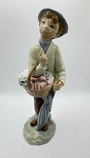 Lladro Little Gardener Boy fruit Basket Umbrella #4726 picture