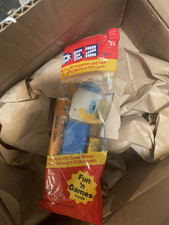 VINTAGE PEZ RARE DISNEYLAND DONALD DUCK BLUE BASE MINT SEALED IN PACKAGE DISNEY picture